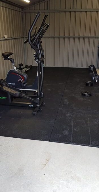 Here we have a home gym that we installed recently in Middletown including a Tunturi C20 Crosstrainer and a Flow Fitness DHT250i Upright Bike.

This g…